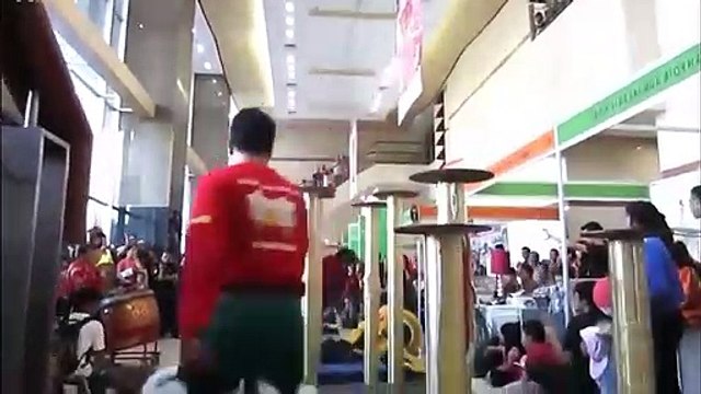 Caídas y Golpes 2020 - VIDEOS DE RISA DE CAIDAS GRACIOSAS -