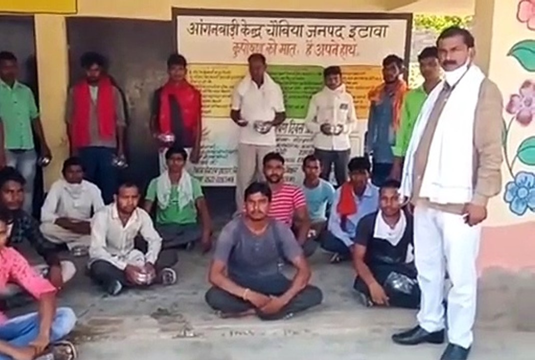 चौबिया युवाओं ने खुला स्वयं सहायता समूह, लोगों ने लिया बढ़-चढ़कर हिस्सा