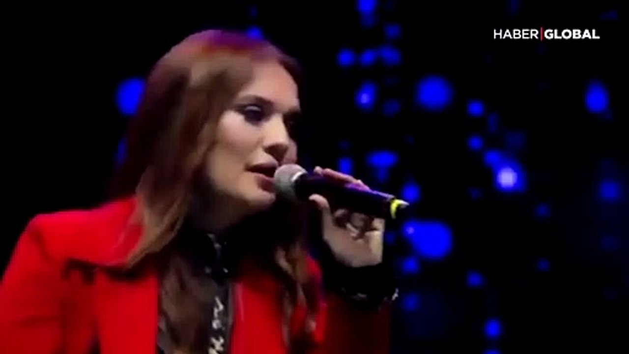 Mihriban türküsü performansıyla Twitter'da gündem olan Demet Akalın eleştirilere cevap verdi