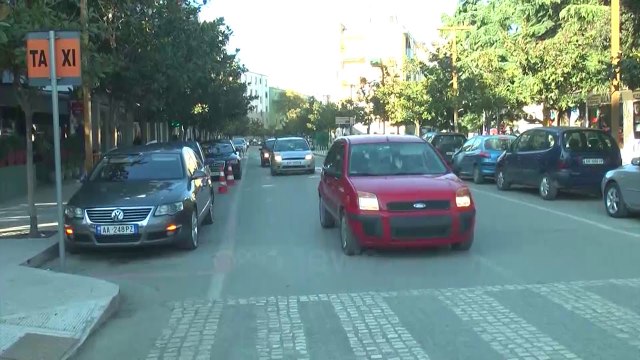 Ora News - Durrës: Sekuestrohen pallate me vlerë 3.5 mln euro, mes tyre dhe pasuria e Pëllumb Tudës