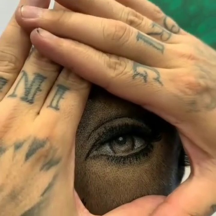 I have many eyes