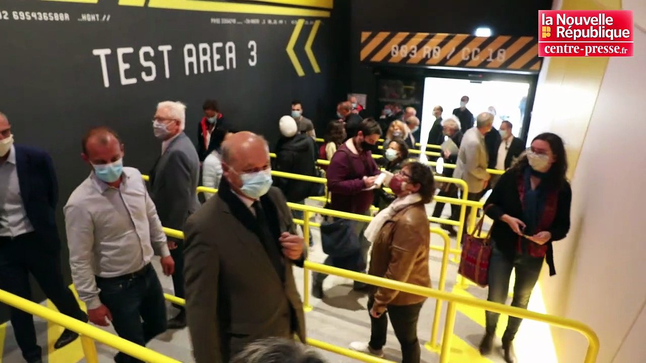 VIDEO. Poitiers : ouverture du Futuroscope et inauguration d'une nouvelle attraction