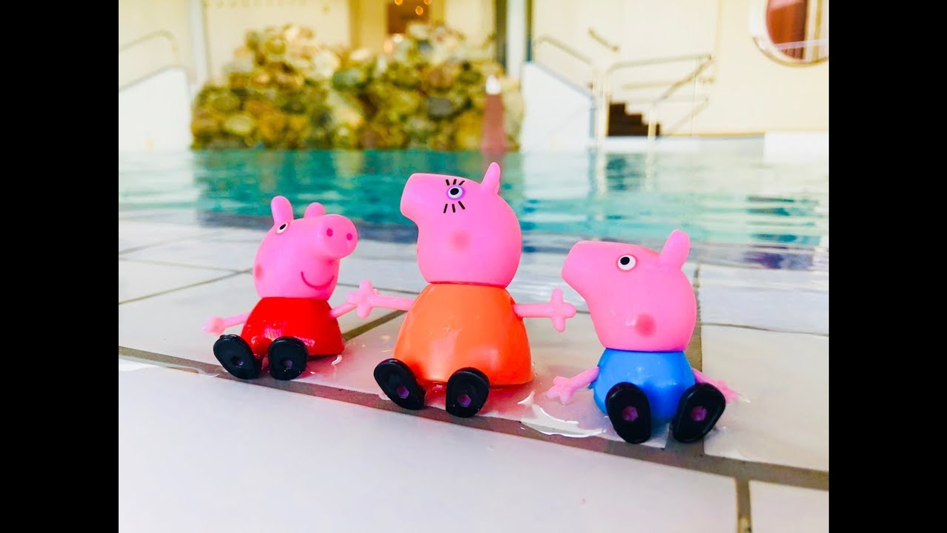 peppa pig swimming pool toys