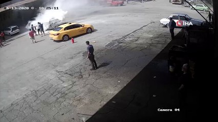 İzmir’de otomobilin LPG tankı böyle patladı: 2 ağır yaralı