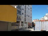 Ora News -Durrës: Tërmeti i dëmtoi shtëpinë, i ngatërrojnë adresën dhe nuk përfiton bonusin e qerasë