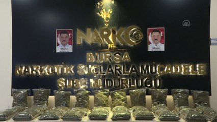 Otoyoldaki kovalamacada kaza yapan araçta 31 kilogram sentetik uyuşturucu ele geçirildi - BURSA
