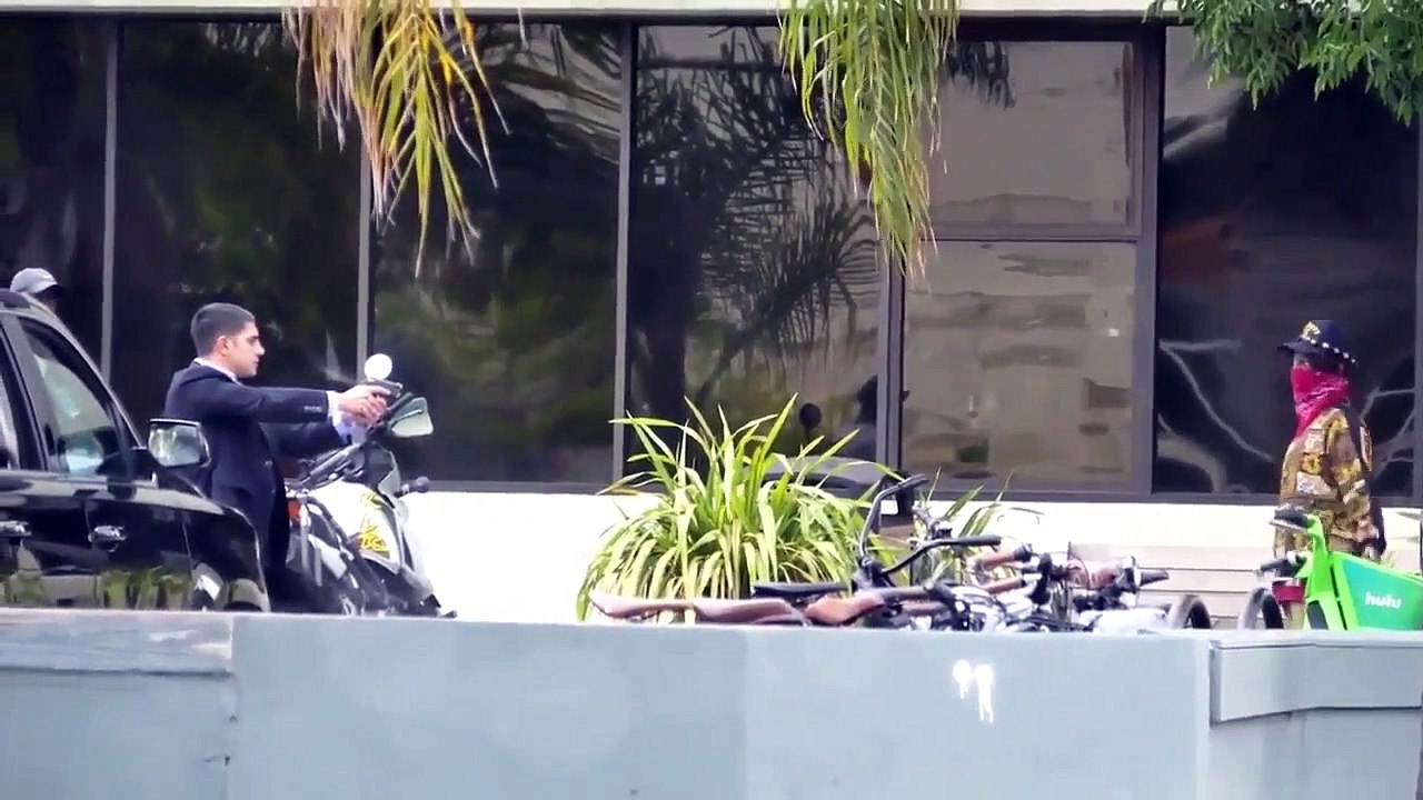 Ladrão tenta roubar a bicicleta de Arnold Schwarzenegger mas dá-se mal