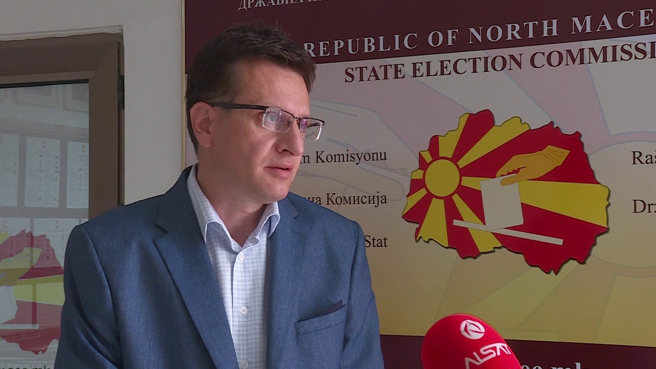 Дерковски: „Претседателот на Собранието да ни д...