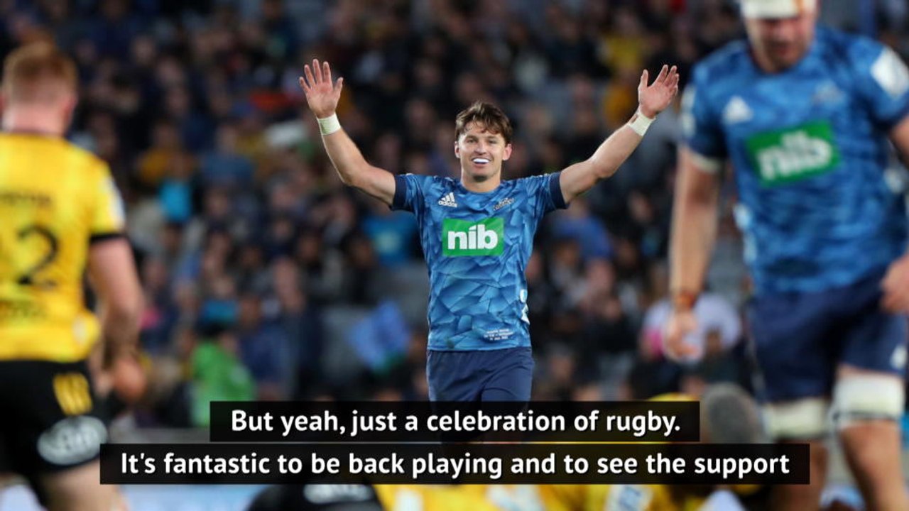 Barrett shares plaudits in Super Rugby return a...