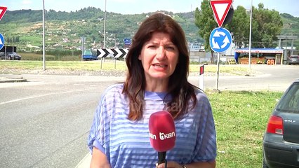 Pikat e shitjes ne autostrade, te rrezikshme | Lajme - News