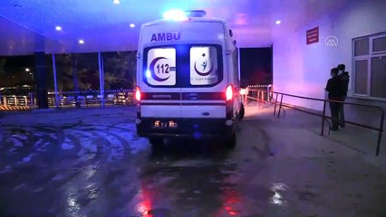 Bingöl depreminde yaralanan güvenlik korucusu Erzurum'a getirildi