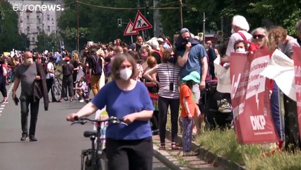 Download Video: Manifestaciones en Alemania contra el racismo y la desigualdad social