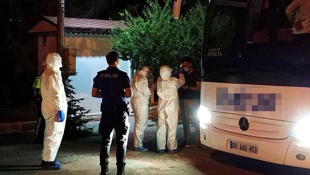 Yolcu ihbar etti! Otobüste corona alarmı