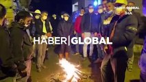 Bingöl'de vatandaşlar geceyi ateş başında geçiriyor