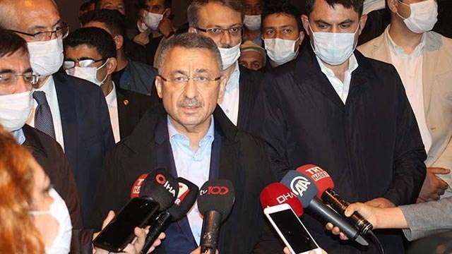 Cumhurbaşkanı Yardımcısı Oktay, deprem bölgesinde açıklama yaptı