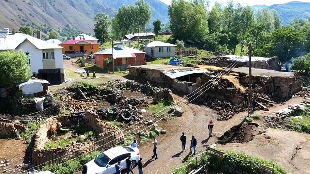 Depremden etkilenen Elmalı köyü havadan görüntülendi - BİNGÖL