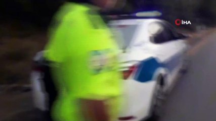 336 promille önce otomobile çarptı, sonra ormana daldı