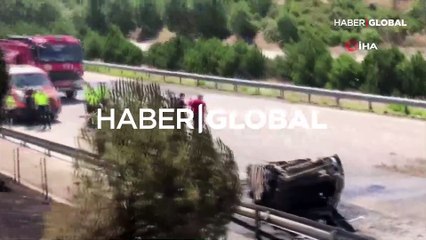 İzmir-Çeşme otoyolunda feci kaza! 2 kişi yanarak hayatını kaybetti