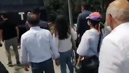 HDP’li Piroğlu: Beni ezip geçmen lazım