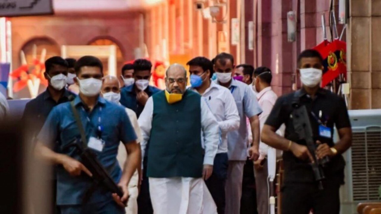 Amit Shah holds all-party meeting on Delhi coronavirus crisis