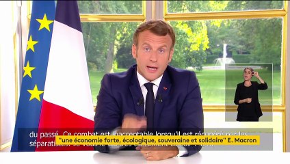 Emmanuel Macron "intraitable face au racisme", mais...