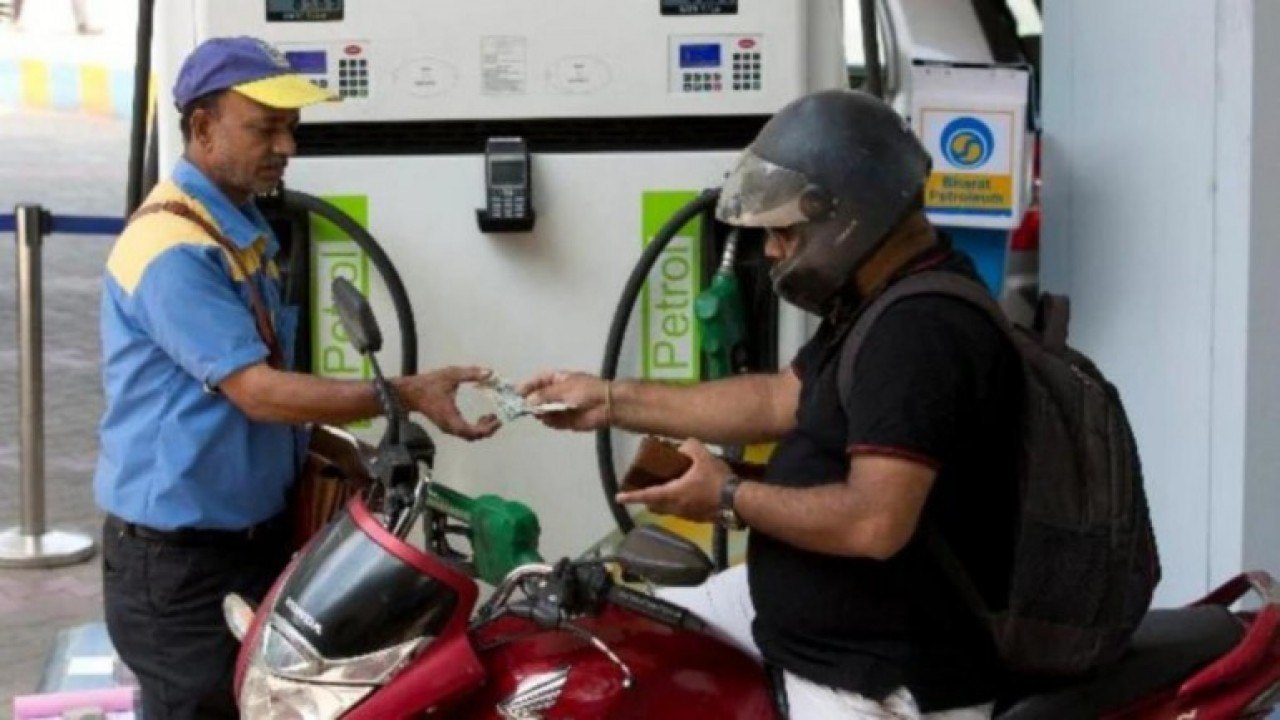 People worried as petrol, diesel prices on rise...