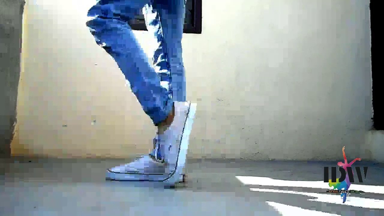 How to do the moonwalk 'For Beginners' (Michael Jackson dance) MOVES “WITH” 'INDIANDANCEWORLD'