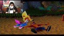 Maki-Chan Reacciona a (Crash Bandicoot Japones) [VideoReaccion]