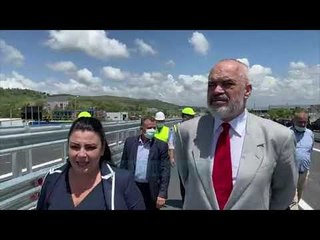 Hapet më në fund Bypassi i Fierit, zhbllokohet qarkullimi për shoferët - News, Lajme - Vizion Plus