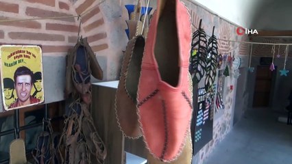 Afyonkarahisar’ın tek kadın deri işleme ustası