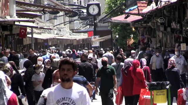 Maske ve sosyal mesafe kuralına yeterince uyulmuyor - GAZİANTEP