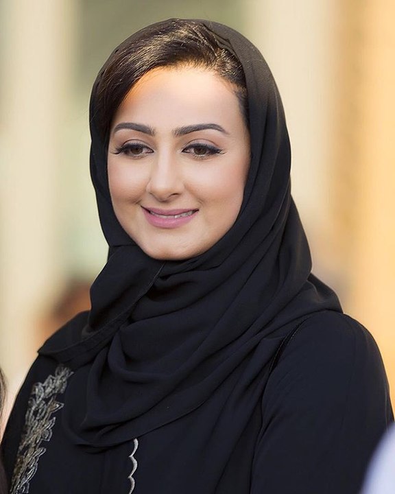 إطلالات مفاجئة لنجمات الخليج في رمضان بعيداً عن هوس التجميل