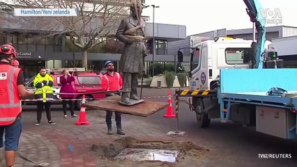 Protestocuların Hedefi Irkçılık Sembolü Heykeller