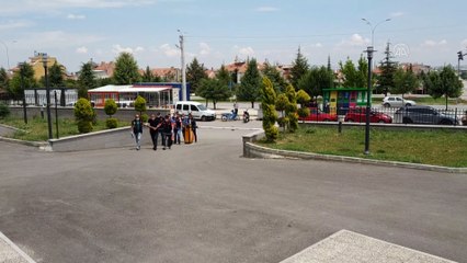 3 uyuşturucu zanlısından 2'si tutuklandı - KARAMAN