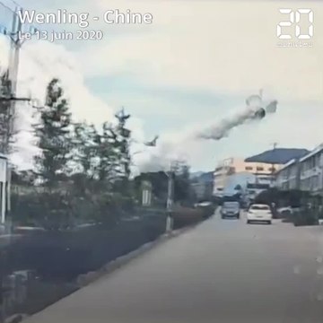 Chine: Les images impressionnantes de l'explosion d'un camion-citerne qui a fait 19 morts