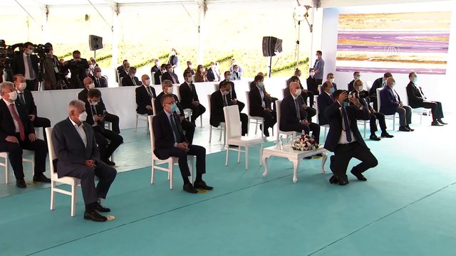 Cumhurbaşkanı Erdoğan: Havalimanımız iç hatlarda 107 bin, dış hatlarda 316 bin olmak üzere toplam 423 bin uçuşa ve 65 milyon yolcuya ev sahipliği yaptı - İSTANBUL