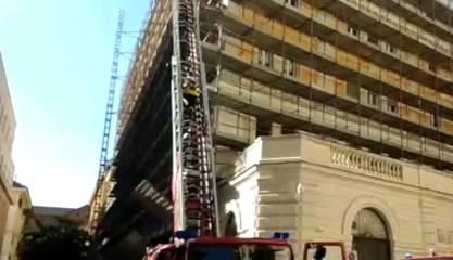 Roma - Incendio in sottotetto edificio del Ministero del Lavoro (15.06.20)
