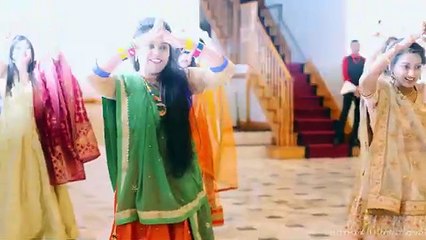 (MITAL'S BABY SHOWER) A very cute WELCOMING dance performance by all cousin sisters