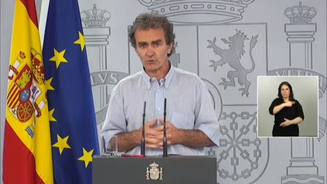 Simón: No hay que tener 'madrileñofobia' pero hay que tener cuidado