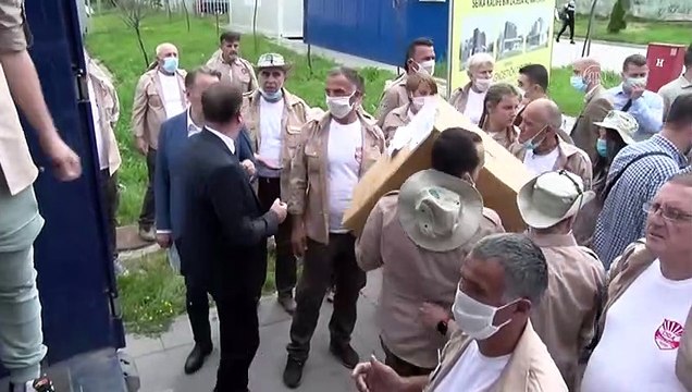 Cumhurbaşkanı Erdoğan'ın talimatıyla hazırlanan tıbbi yardım tırı Sancak bölgesine ulaştı - NOVİ PAZAR