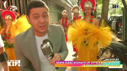 Sasha Elbaz souhaite un joyeux anniversaire à Jean-Jacques Bourdin devant BFM TV !