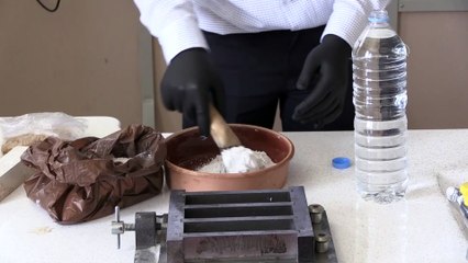 Lise öğrencisi talaştan tuğla üretti - NİĞDE