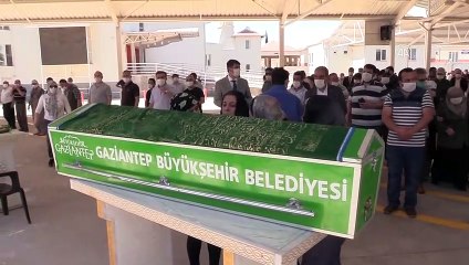 Düldül Dağı'nda uçuruma düşerek hayatını kaybeden dağcı toprağa verildi - GAZİANTEP