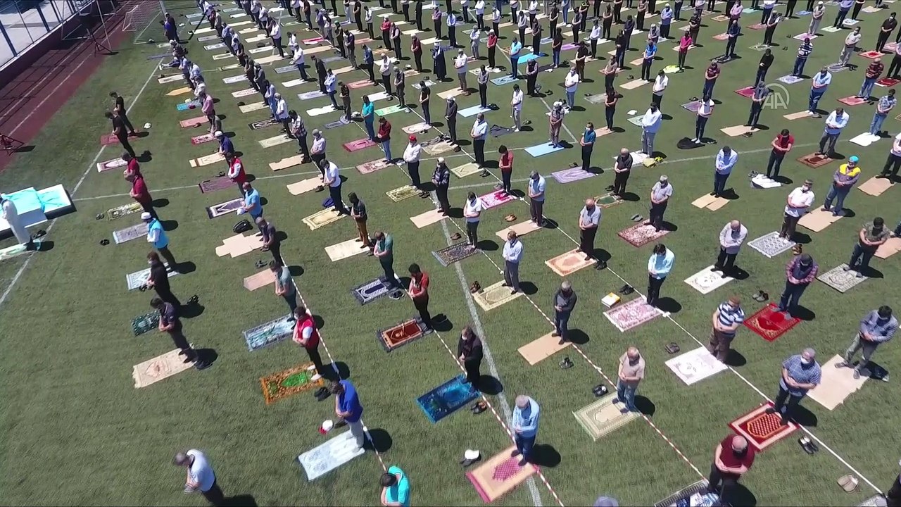 Doğu Marmara ve Batı Karadeniz'de salgın sürecindeki ikinci cuma namazı kılındı - DÜZCE/BOLU