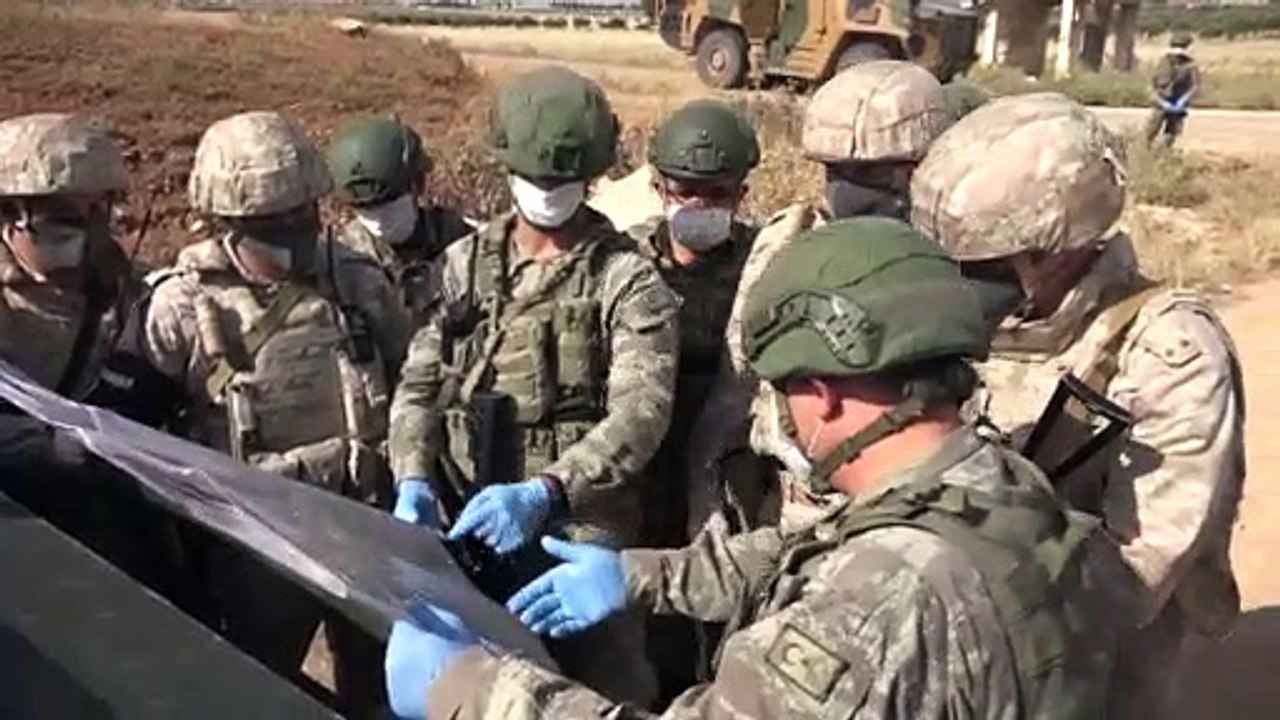 İdlib'de 15'inci Türk-Rus Birleşik Kara Devriyesi icra edildi