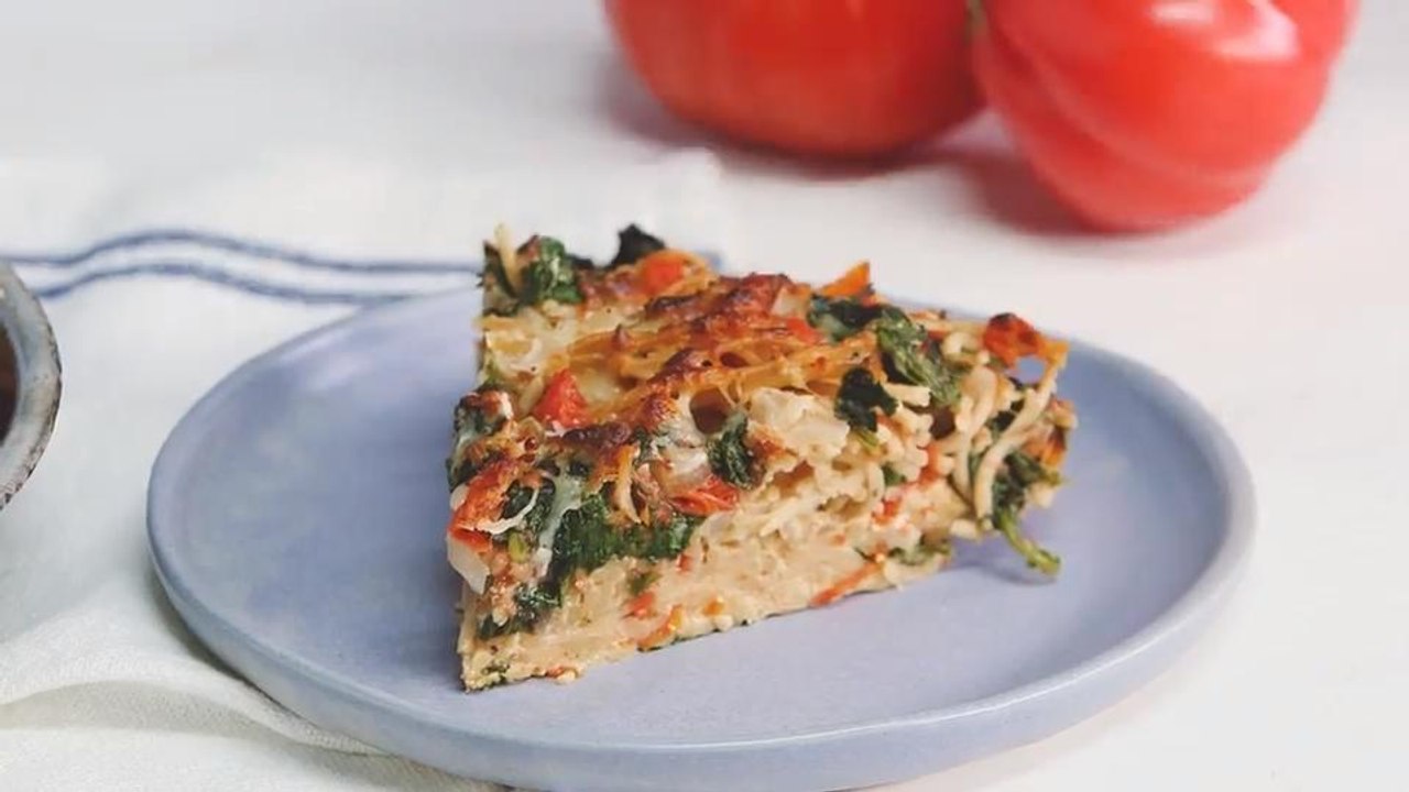 Sausage and Spinach Spaghetti Pie