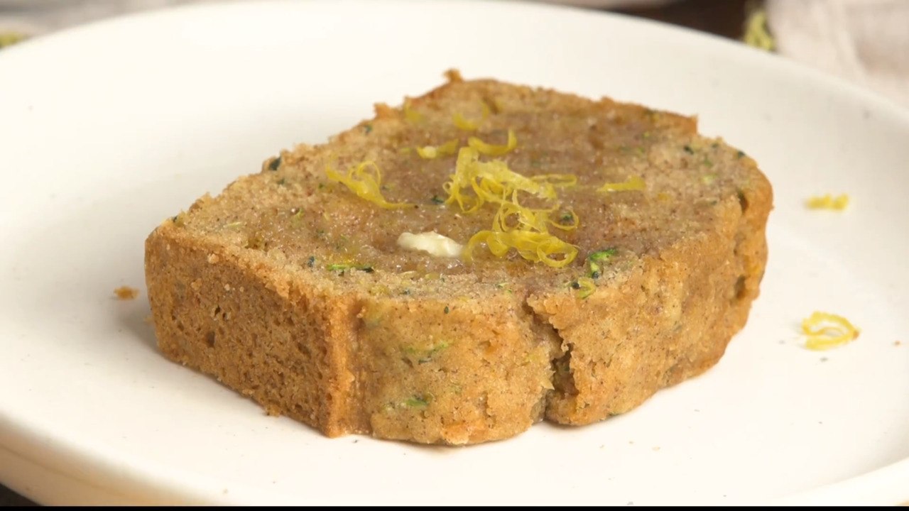 How to Make Lemon Zucchini Bread