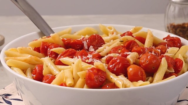 How to Make Roasted Cherry Tomatoes