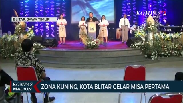 Zona Kuning, Kota Blitar Gelar Misa Pertama