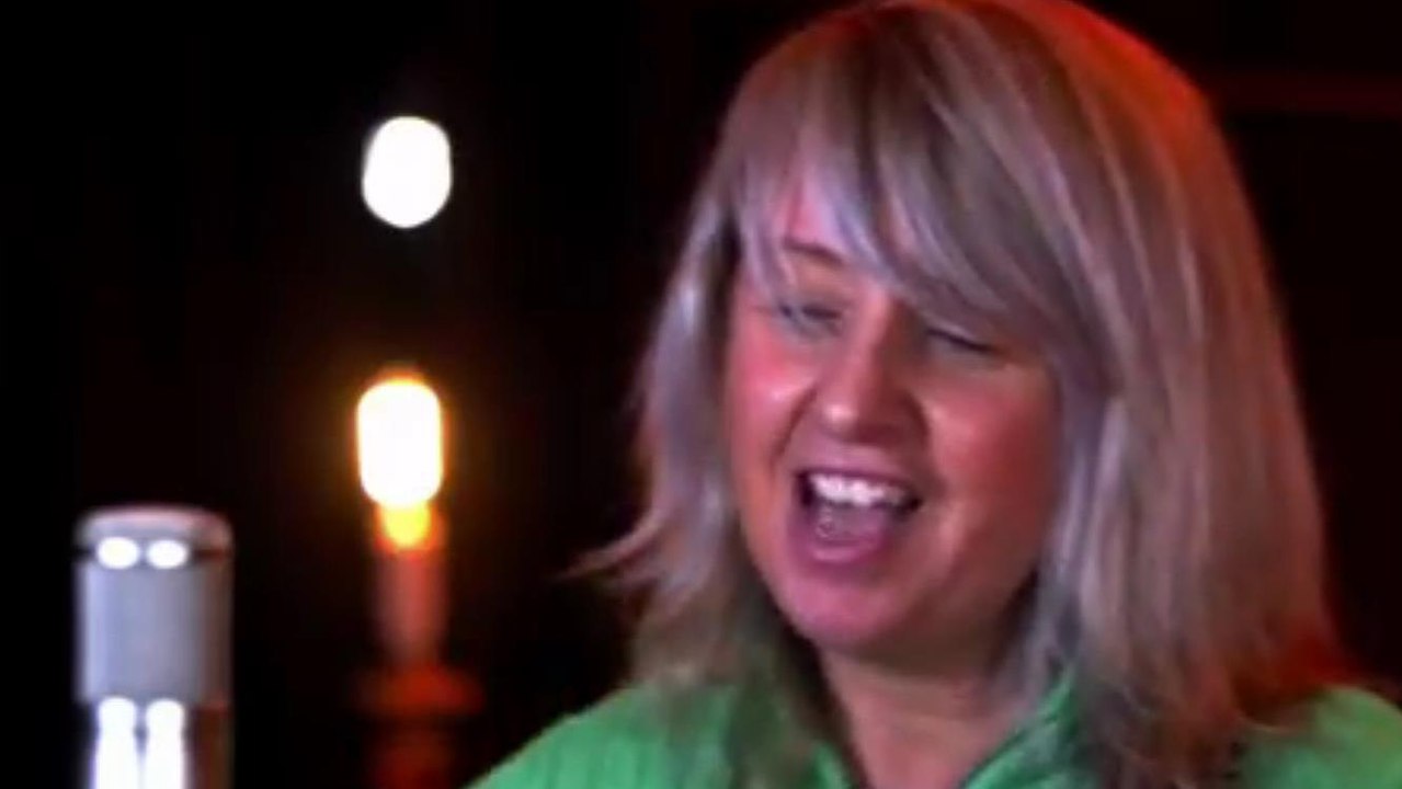 Love Local Live 3, Linda Mizzi 1-2, Ice House, Blue Mountains,   1 hrs+  West of  Sydney, 15 Jun 2020